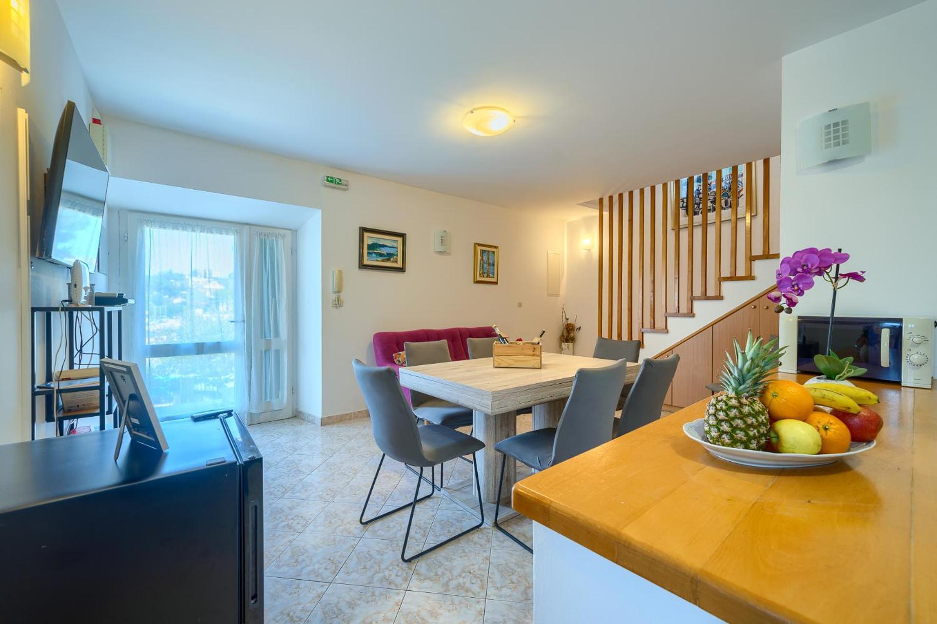 Villa Bonaca Perfect Location For A Holiday With Friends Or Family, Heated Pool Sumartin Exterior foto